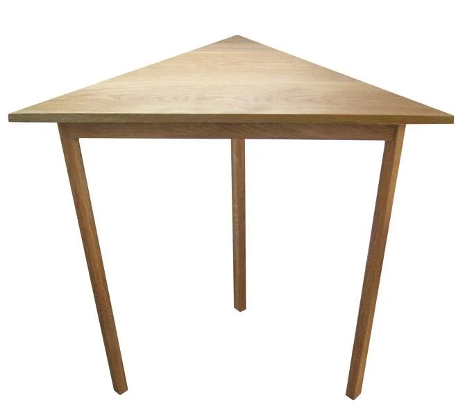 Corner Table in Oak