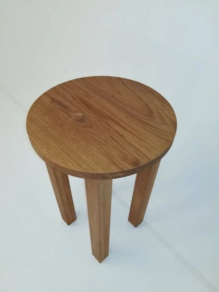 Solid Oak small round side table