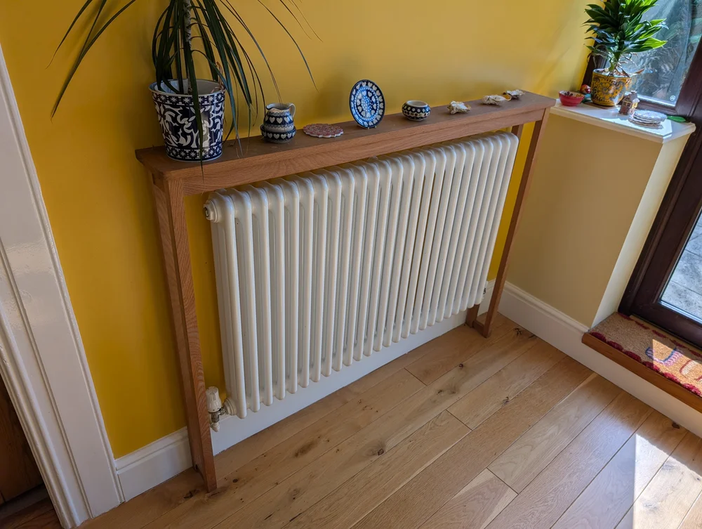 Radiator Table in solid Oak